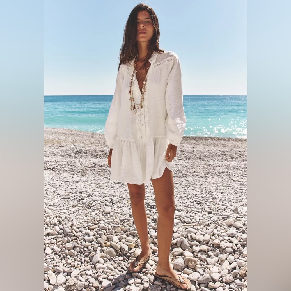 Zara White Mini Dress with pintuck detail & Balloon Sleeves  ~ lined